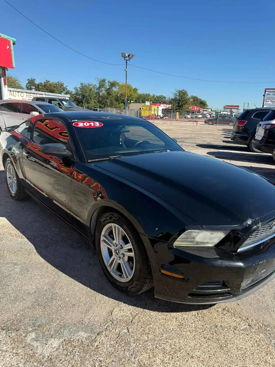 2013 Ford S197 Mustang - Image 11 of 13
