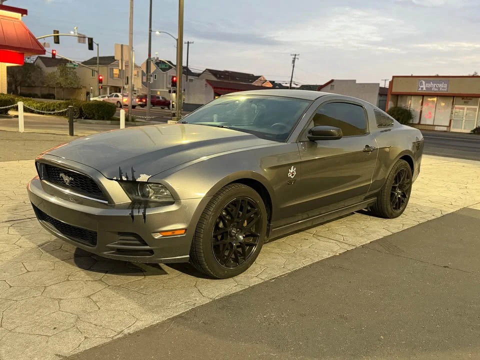 2013 Ford S197 Mustang - Image 7 of 12