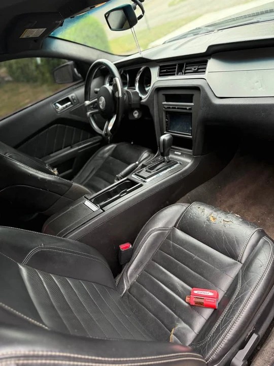 2013 Ford S197 Mustang - Image 3 of 8