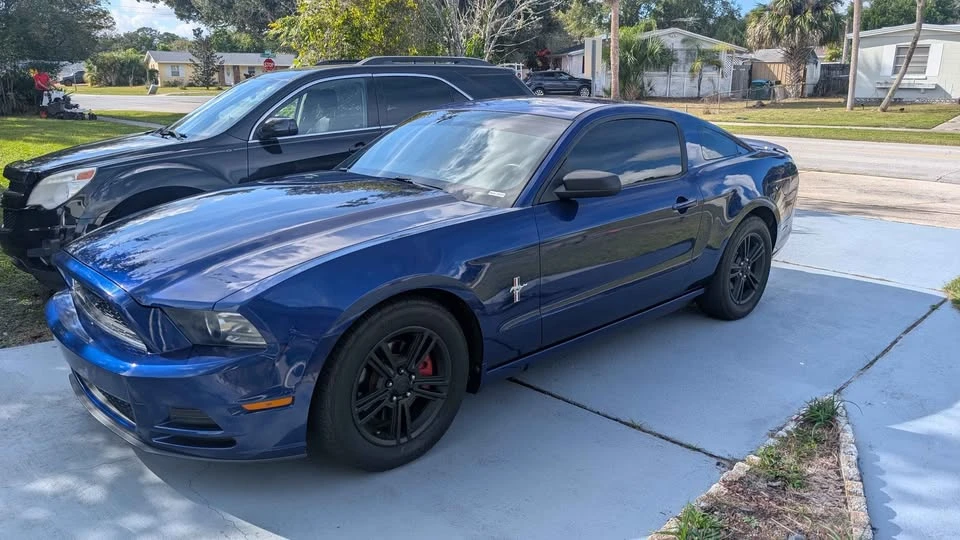 2013 Ford S197 Mustang - Image 3 of 15