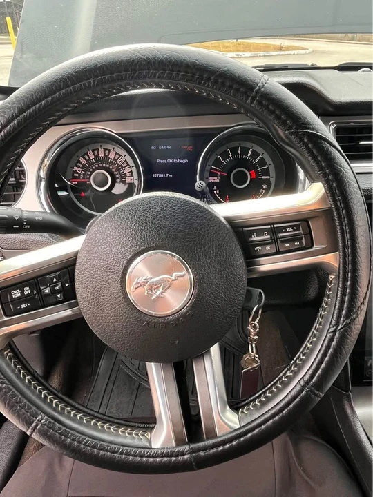 2013 Ford S197 Mustang - Image 10 of 13