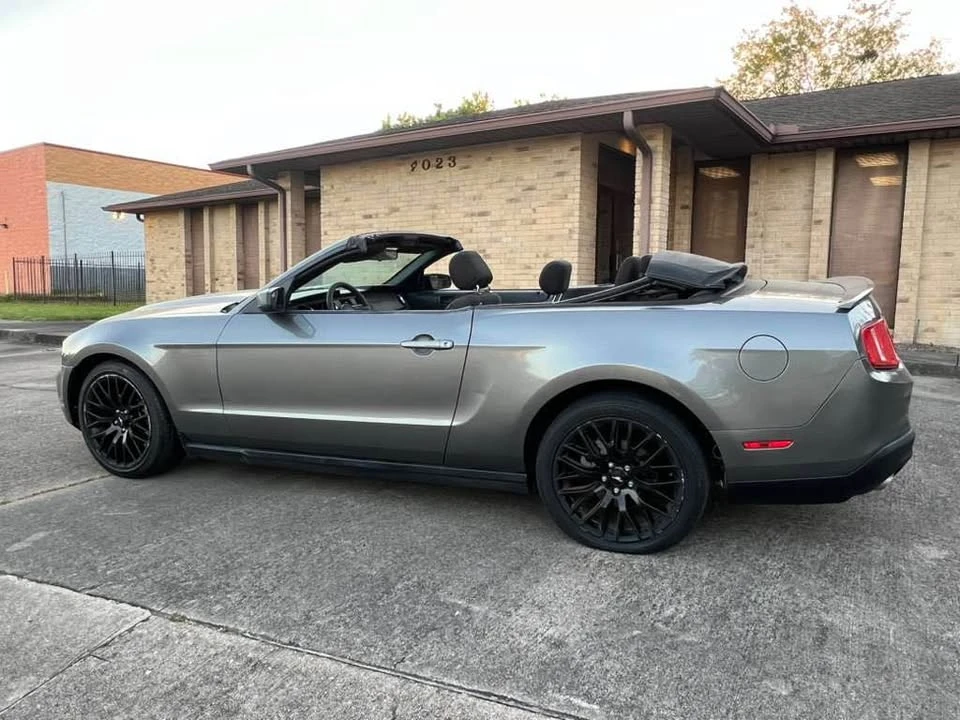2013 Ford S197 Mustang - Image 6 of 18