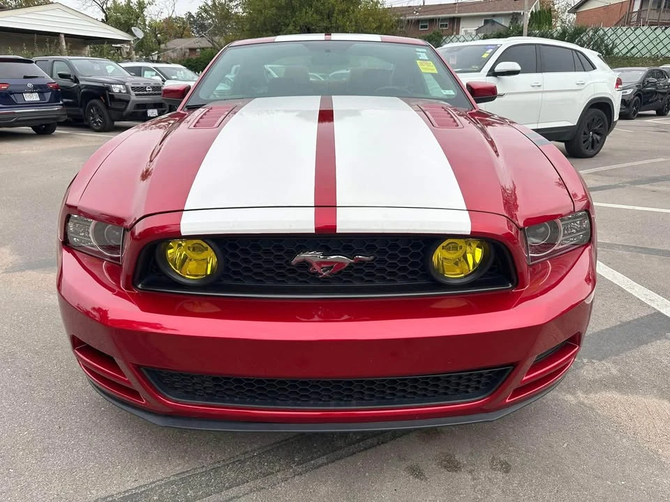 2013 Ford S197 Mustang - Image 2 of 10