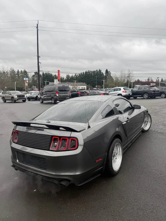 2013 Ford S197 Mustang - Image 3 of 8
