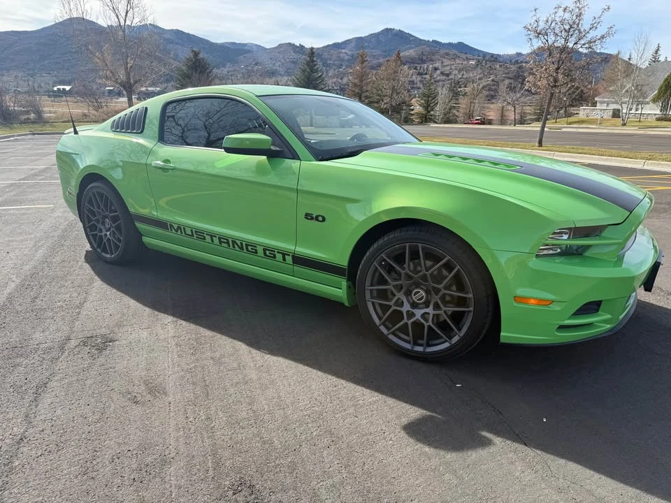 2013 Ford S197 Mustang - Image 3 of 9