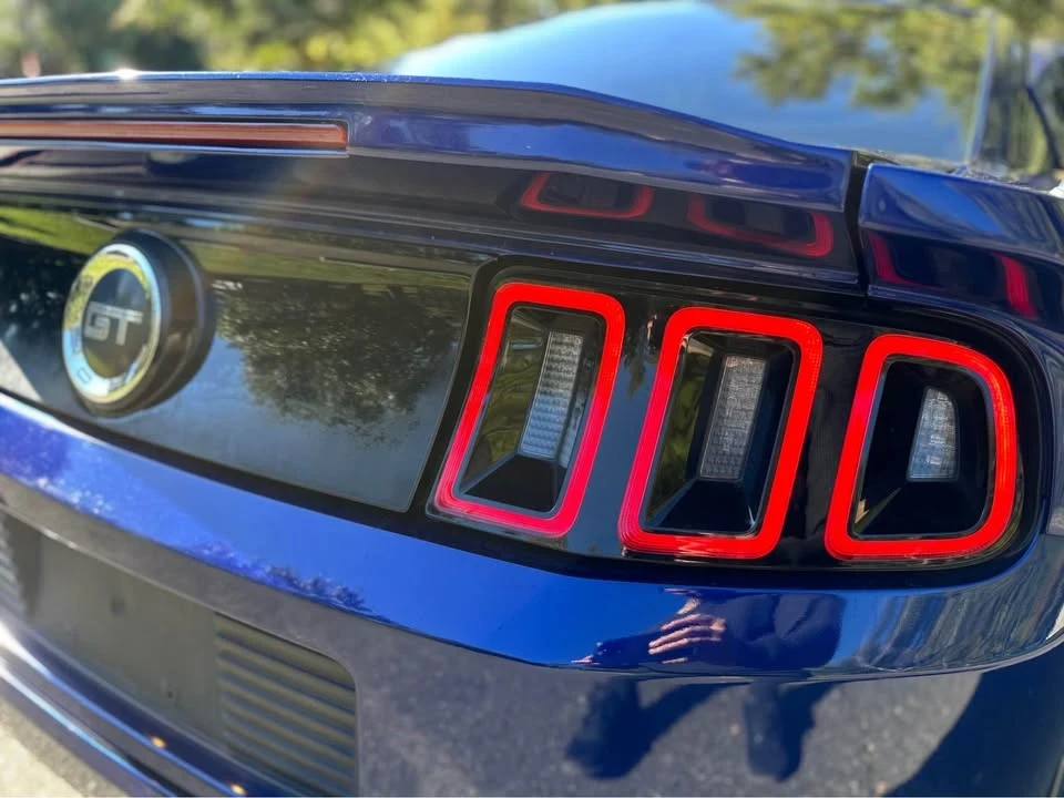 2013 Ford S197 Mustang - Image 9 of 14