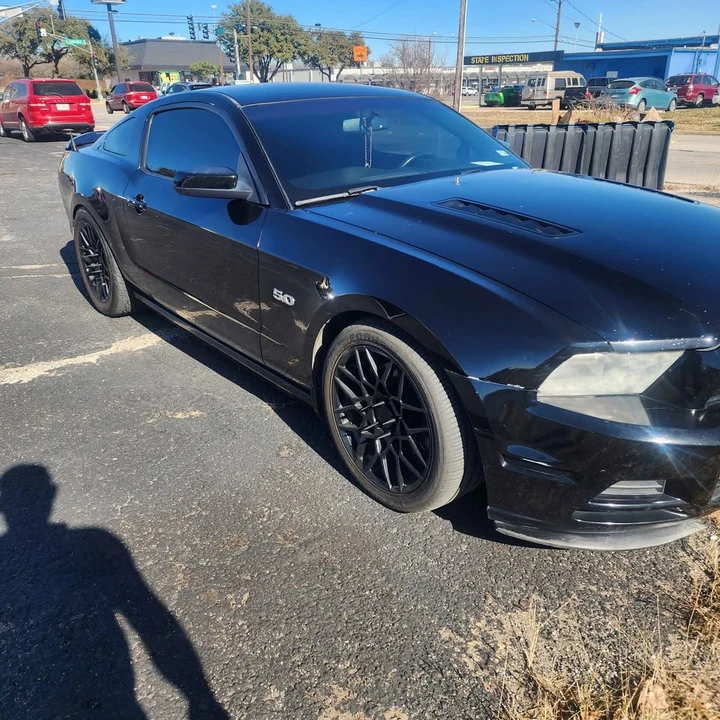 2013 Ford S197 Mustang - Image 3 of 6