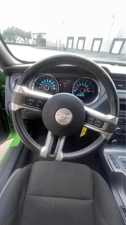2013 Ford S197 Mustang - Image 8 of 11