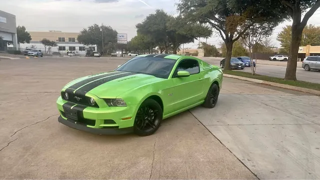 2013 Ford Mustang GT Deluxe Coupe