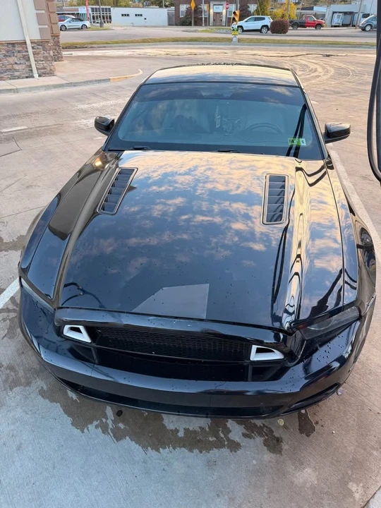 2013 Ford S197 Mustang - Image 2 of 6