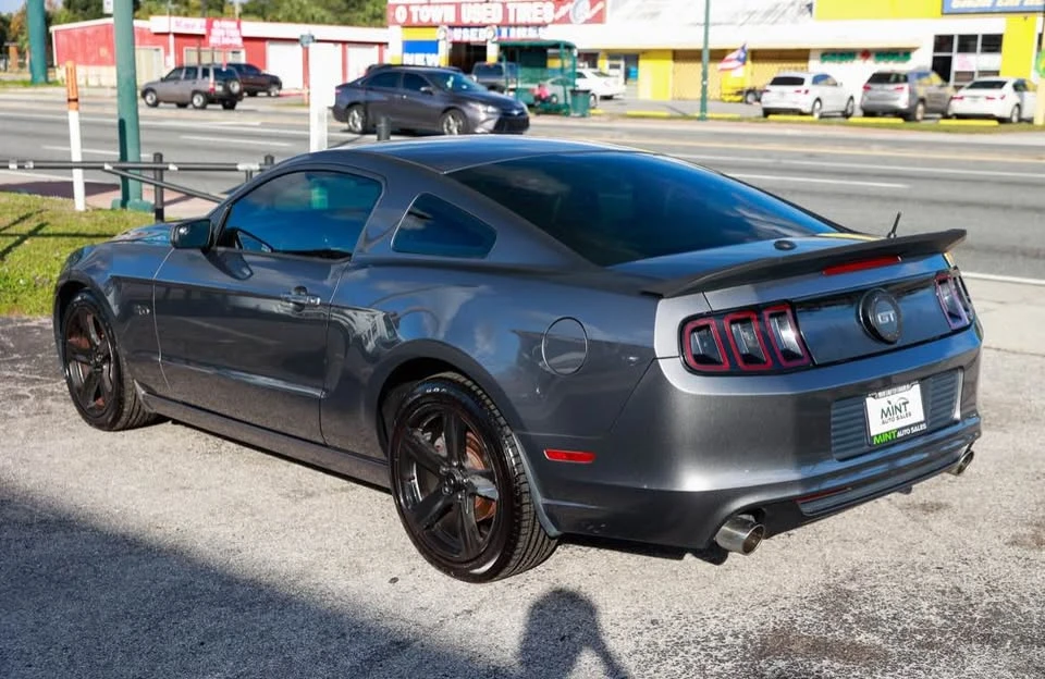 2013 Ford S197 Mustang - Image 2 of 14