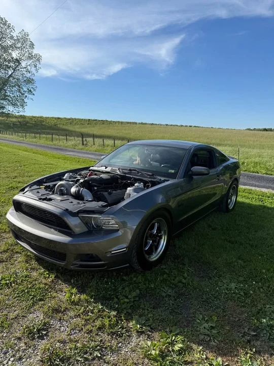 2013 Ford S197 Mustang - Image 2 of 6