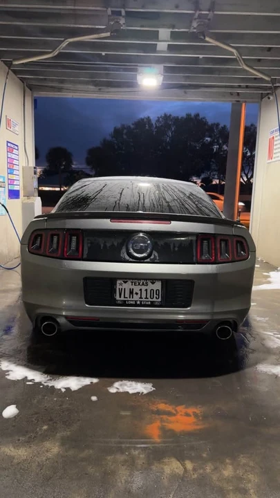 2013 Ford S197 Mustang - Image 8 of 12