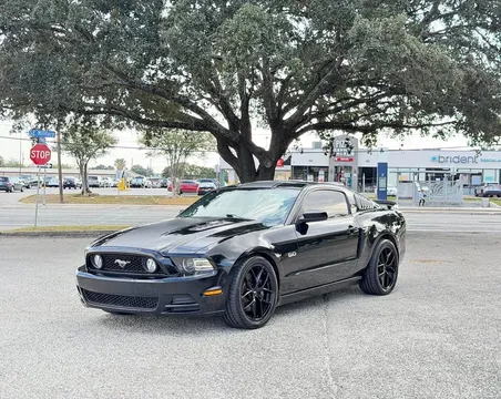 2013 Ford Mustang GT Premium Coupe