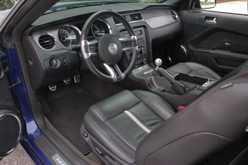 2013 Ford S197 Mustang - Image 10 of 15