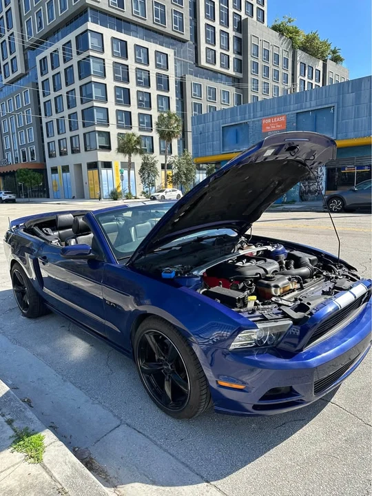 2013 Ford S197 Mustang - Image 8 of 9