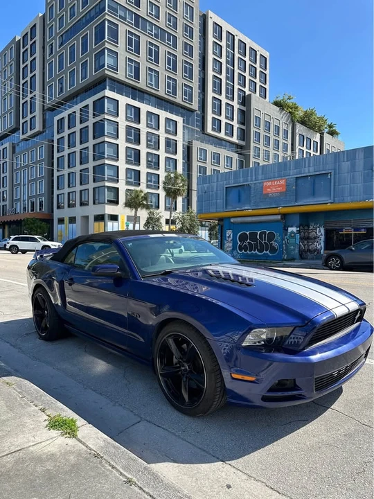 2013 Ford S197 Mustang - Image 3 of 9