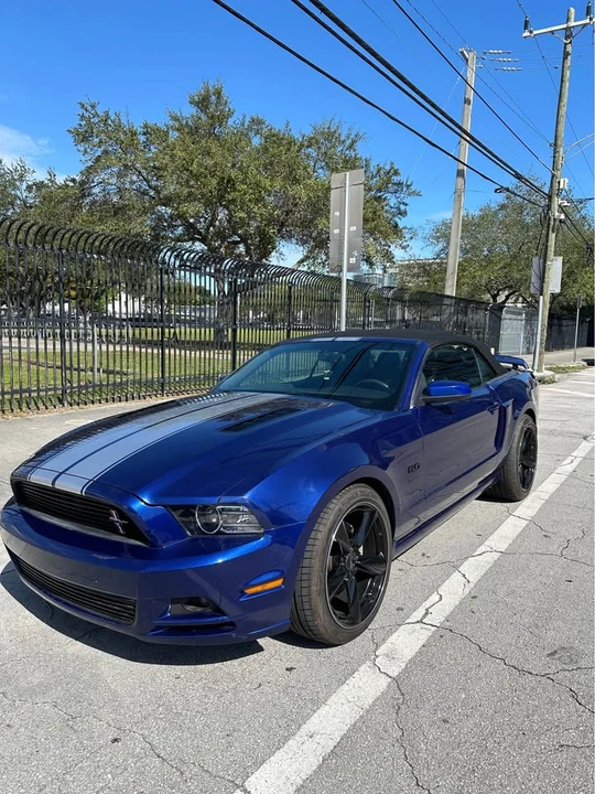 2013 Ford S197 Mustang - Image 2 of 9