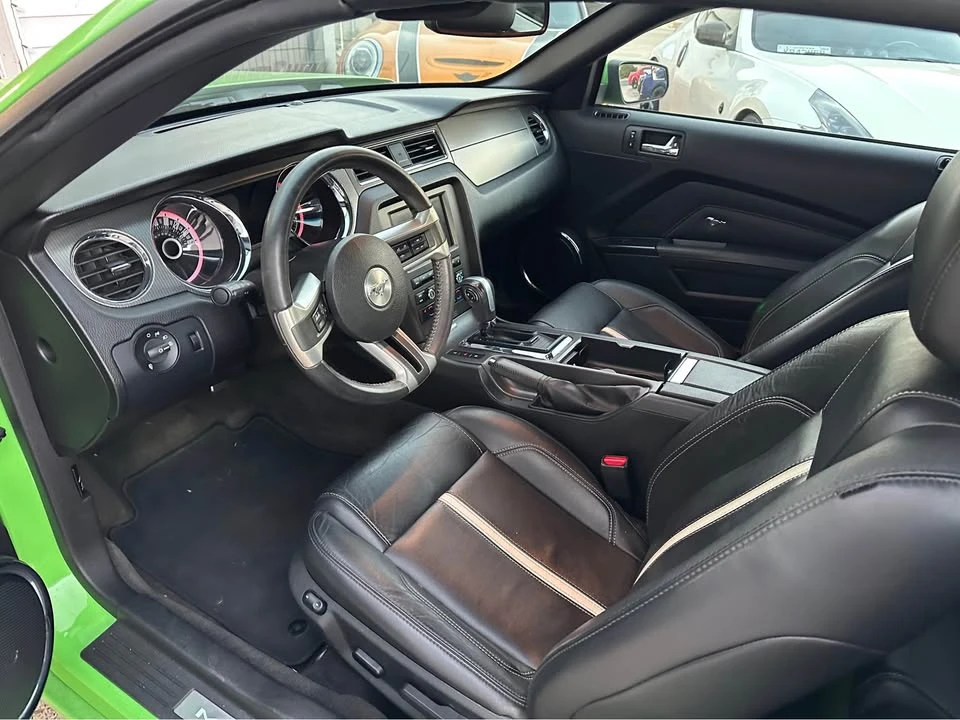 2013 Ford S197 Mustang - Image 9 of 15