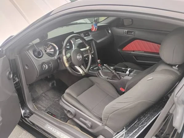 2013 Ford S197 Mustang - Image 10 of 21