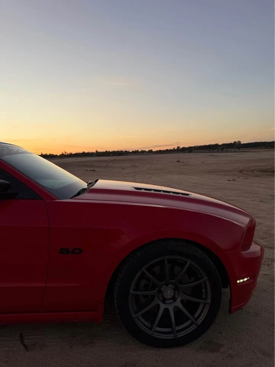 2013 Ford S197 Mustang - Image 2 of 16