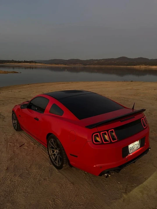 2013 Ford S197 Mustang - Image 7 of 16
