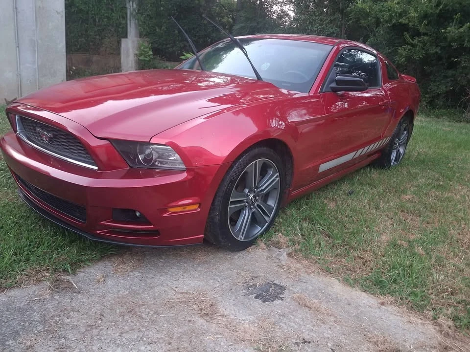 2013 Ford S197 Mustang - Image 3 of 11