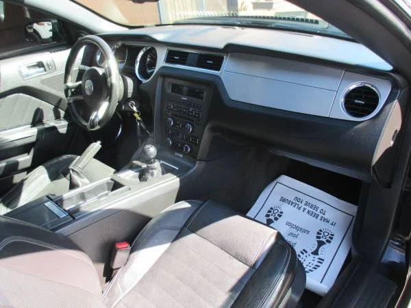 2013 Ford S197 Mustang - Image 12 of 16