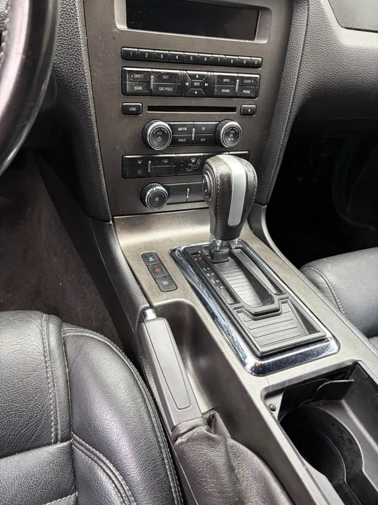 2013 Ford S197 Mustang - Image 6 of 7