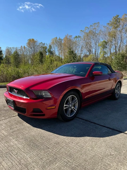 2013 Ford S197 Mustang - Image 4 of 5