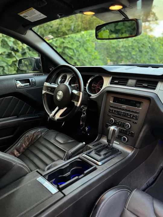 2013 Ford S197 Mustang - Image 10 of 20