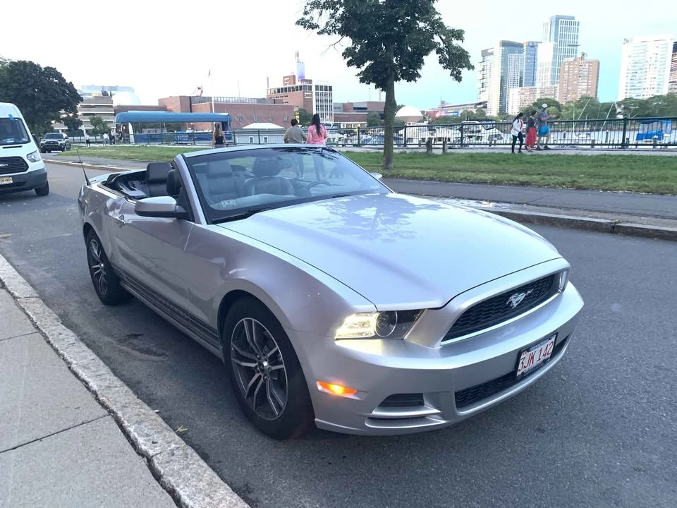 2013 Ford S197 Mustang - Image 5 of 9