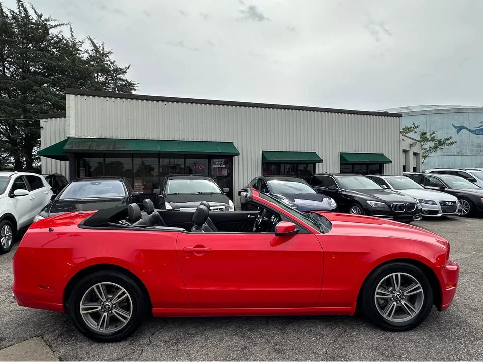 2013 Ford S197 Mustang - Image 4 of 20