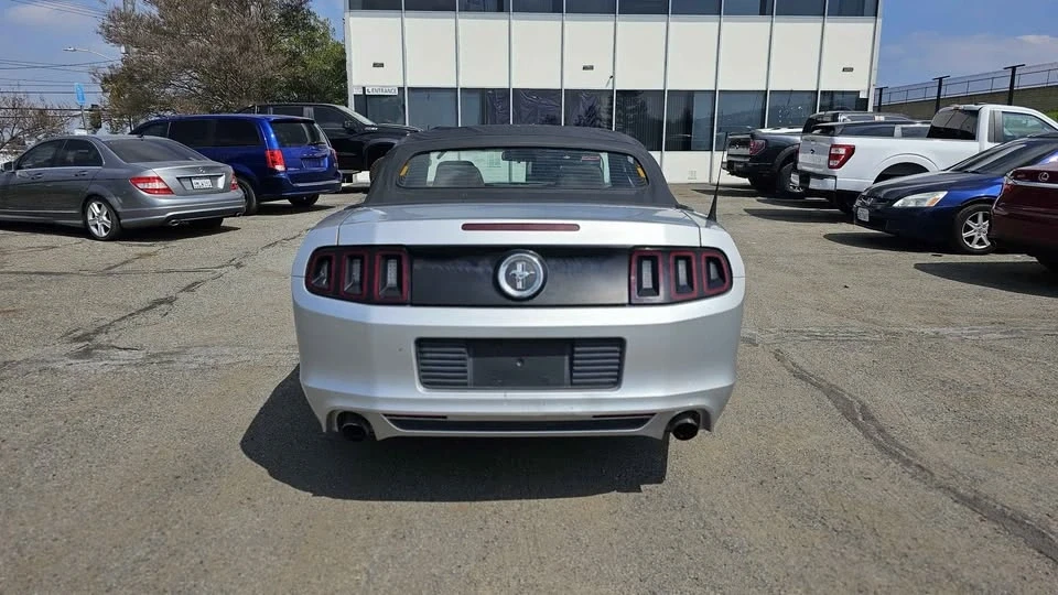 2013 Ford S197 Mustang - Image 7 of 12