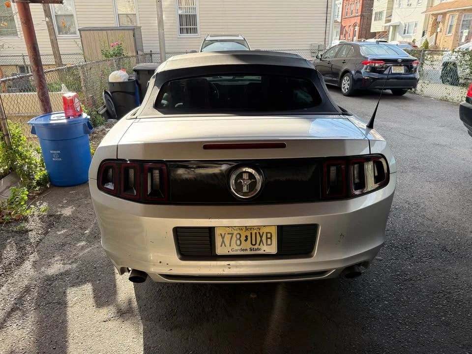 2013 Ford S197 Mustang - Image 11 of 15