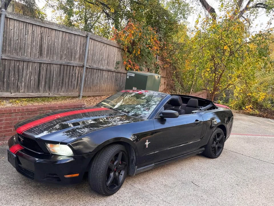 2013 Ford S197 Mustang - Image 5 of 12