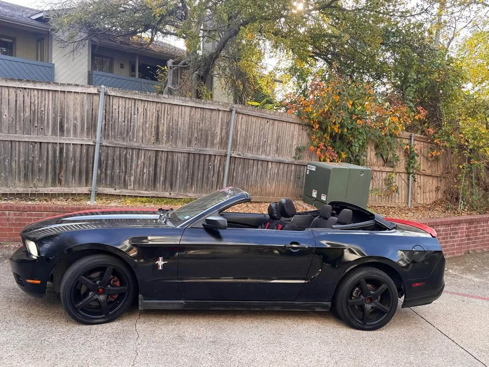2013 Ford S197 Mustang - Image 3 of 12