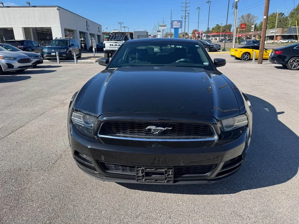 2013 Ford S197 Mustang - Image 2 of 11