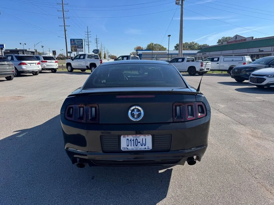 2013 Ford S197 Mustang - Image 5 of 11