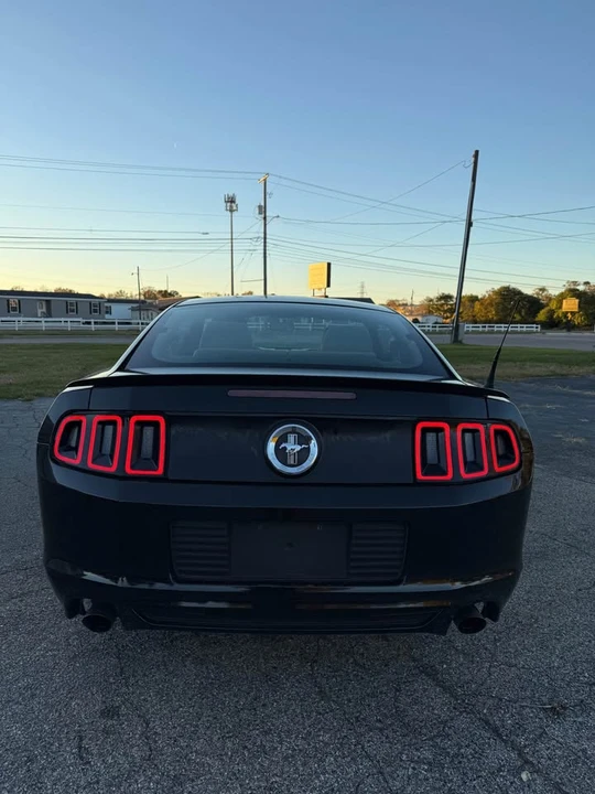 2013 Ford S197 Mustang - Image 5 of 8