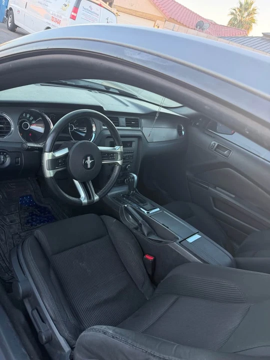 2013 Ford S197 Mustang - Image 3 of 5