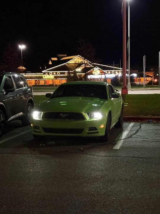 2013 Ford S197 Mustang - Image 4 of 12
