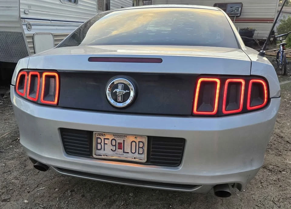 2013 Ford S197 Mustang - Image 6 of 13