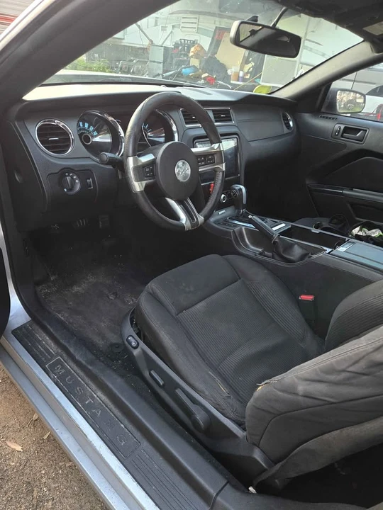 2013 Ford S197 Mustang - Image 4 of 13