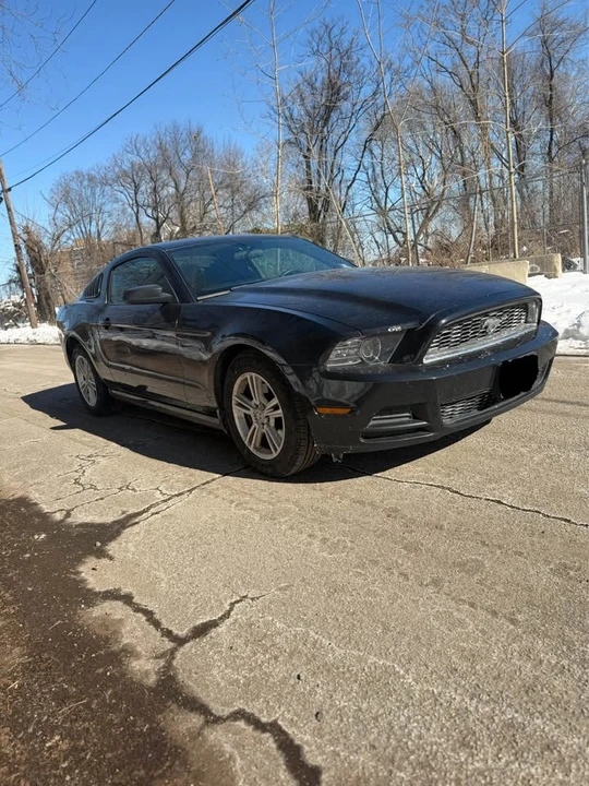 2013 Ford S197 Mustang - Image 5 of 9