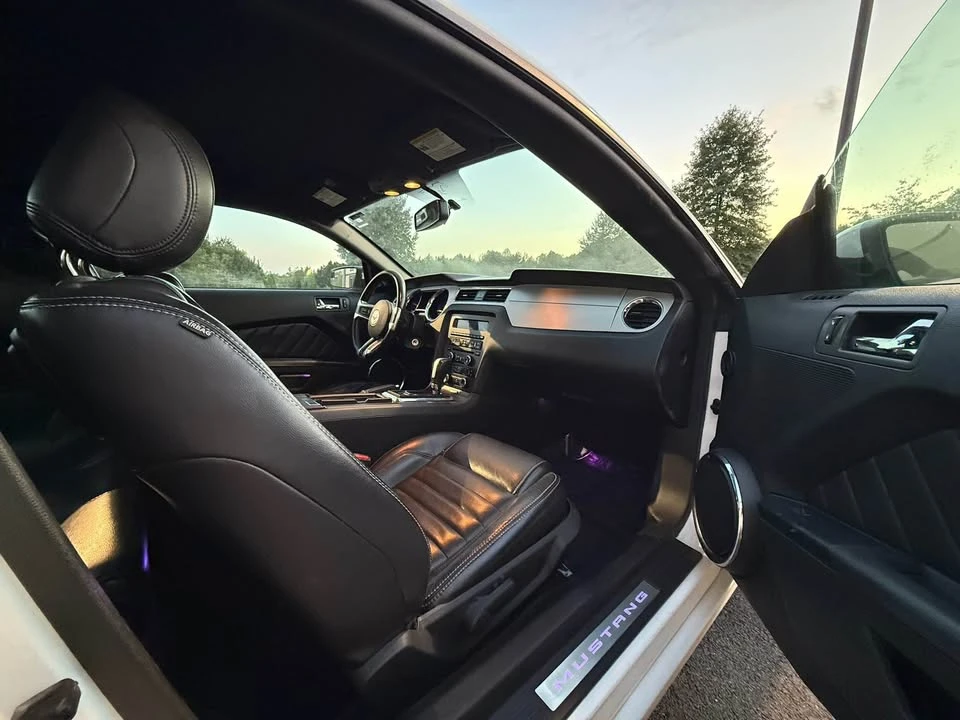 2013 Ford S197 Mustang - Image 12 of 19
