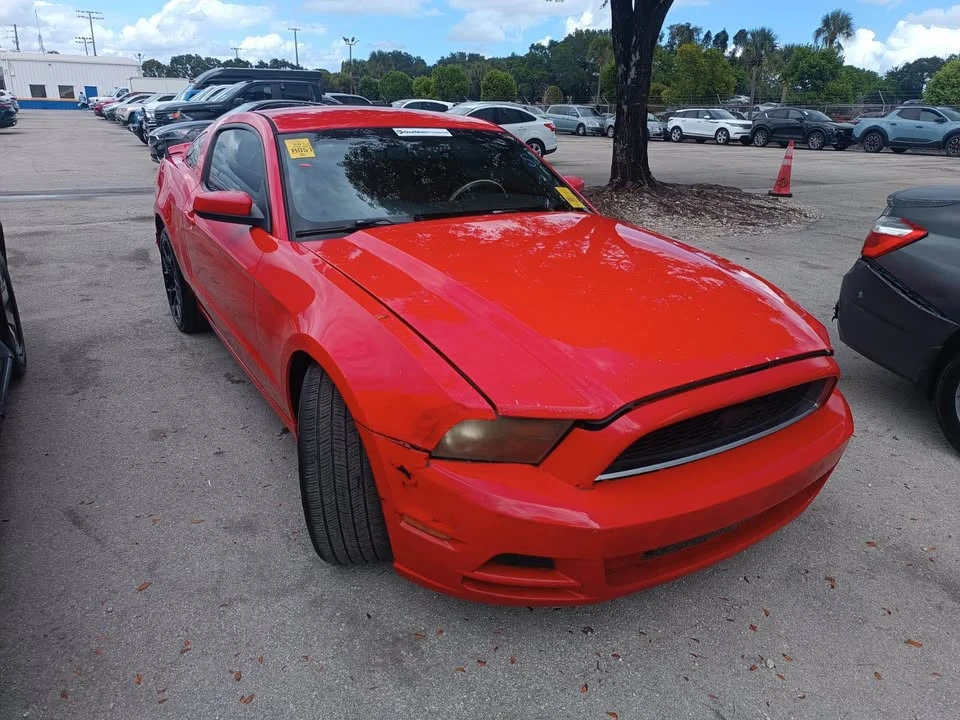 2013 Ford S197 Mustang - Image 3 of 5