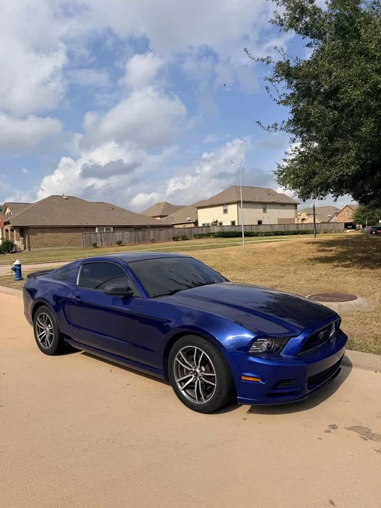 2013 Ford S197 Mustang - Image 3 of 8