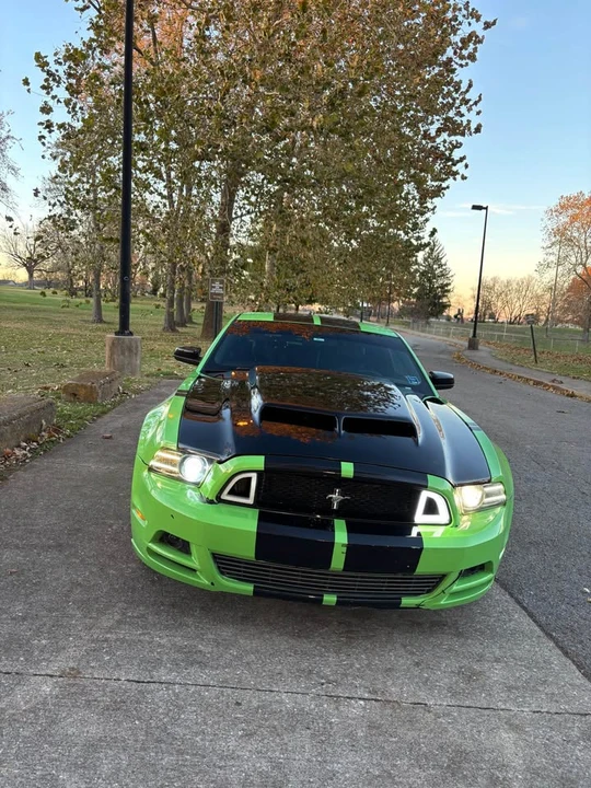 2013 Ford S197 Mustang - Image 7 of 9