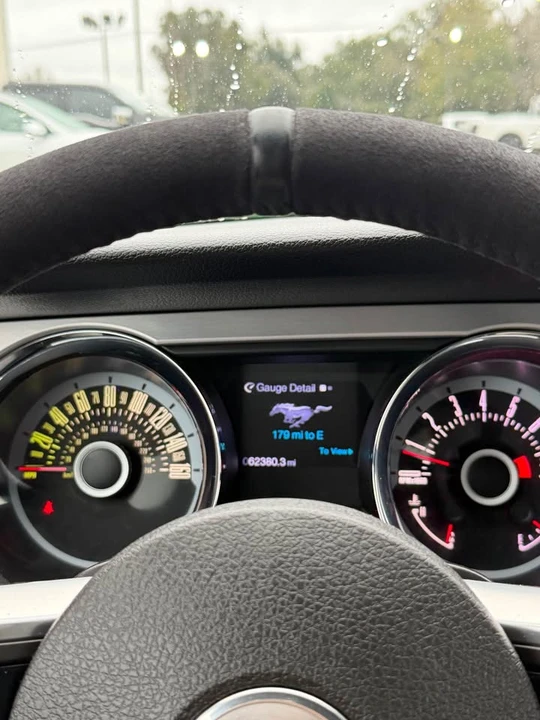 2013 Ford S197 Mustang - Image 11 of 12